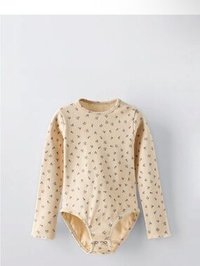 Zara Cream Long-Sleeve Floral Baby Bodysuit